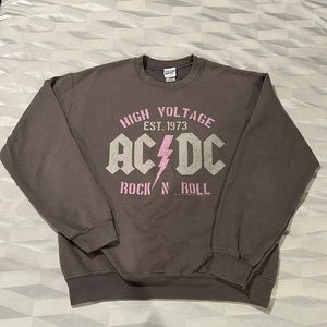 ACDC Sweater || size S (could fit a M) ||